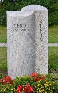 headstone-the-split Headstone the split