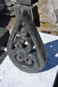 Sculpted teardrop
